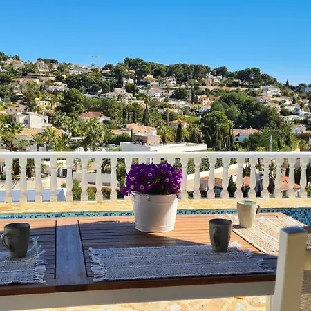 Neu Renovierte Villa Mit Privatem Pool Fusslaeufig Zum Meer Benissa Exterior photo