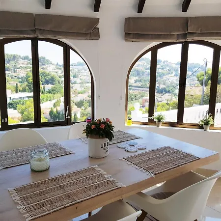 Neu Renovierte Villa Mit Privatem Pool Fusslaeufig Zum Meer Benissa Exterior photo