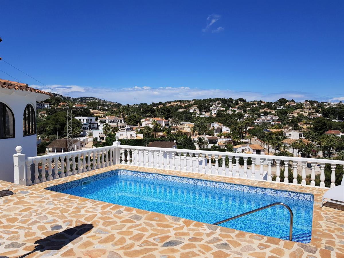 Neu Renovierte Mit Privatem Pool Fusslaeufig Zum Villa