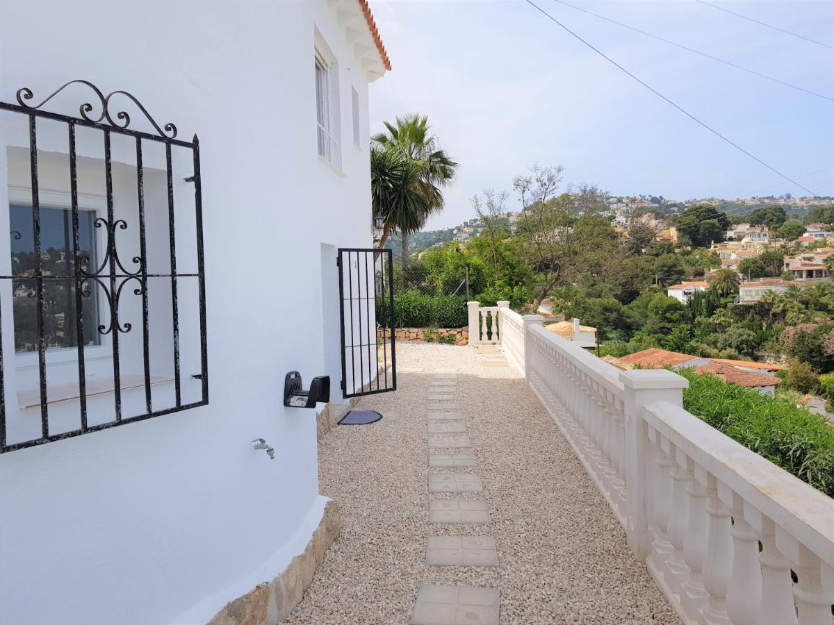 Neu Renovierte Mit Privatem Pool Fusslaeufig Zum Villa